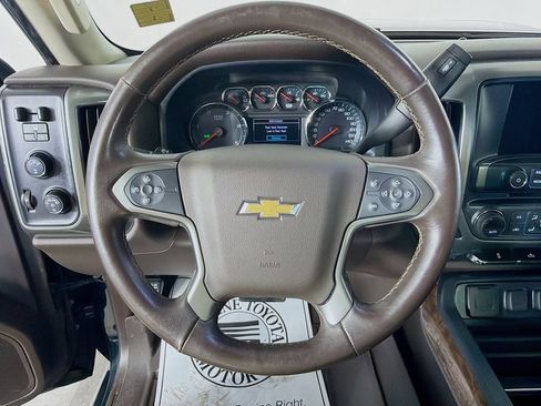 Used 2019 Chevrolet Silverado 2500 LT w/ LT Convenience Package AWD/4WD image 13