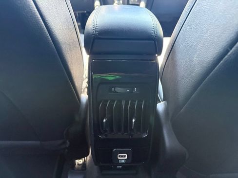 Used 2025 Jeep Compass Limited AWD/4WD image 15