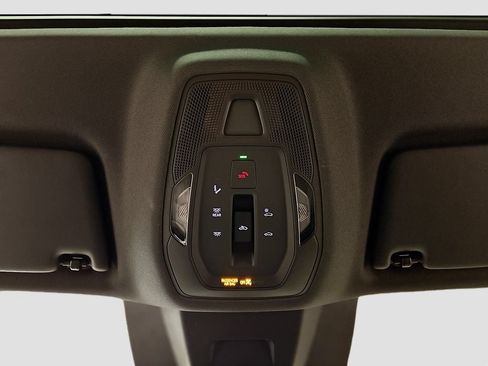 Certified 2025 Audi Q5 Premium w/ Premium Plus AWD/4WD image 18