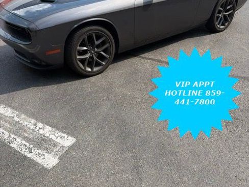 Used 2019 Dodge Challenger SXT w/ Blacktop Package RWD image 1