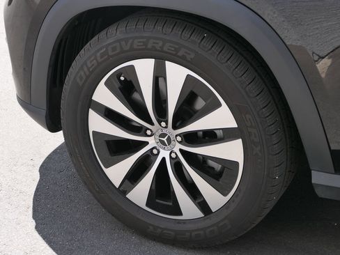 Used 2025 Mercedes-Benz GLE 450 4MATIC image 9
