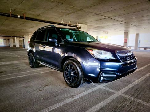 Used 2018 Subaru Forester 2.5i Limited image 1