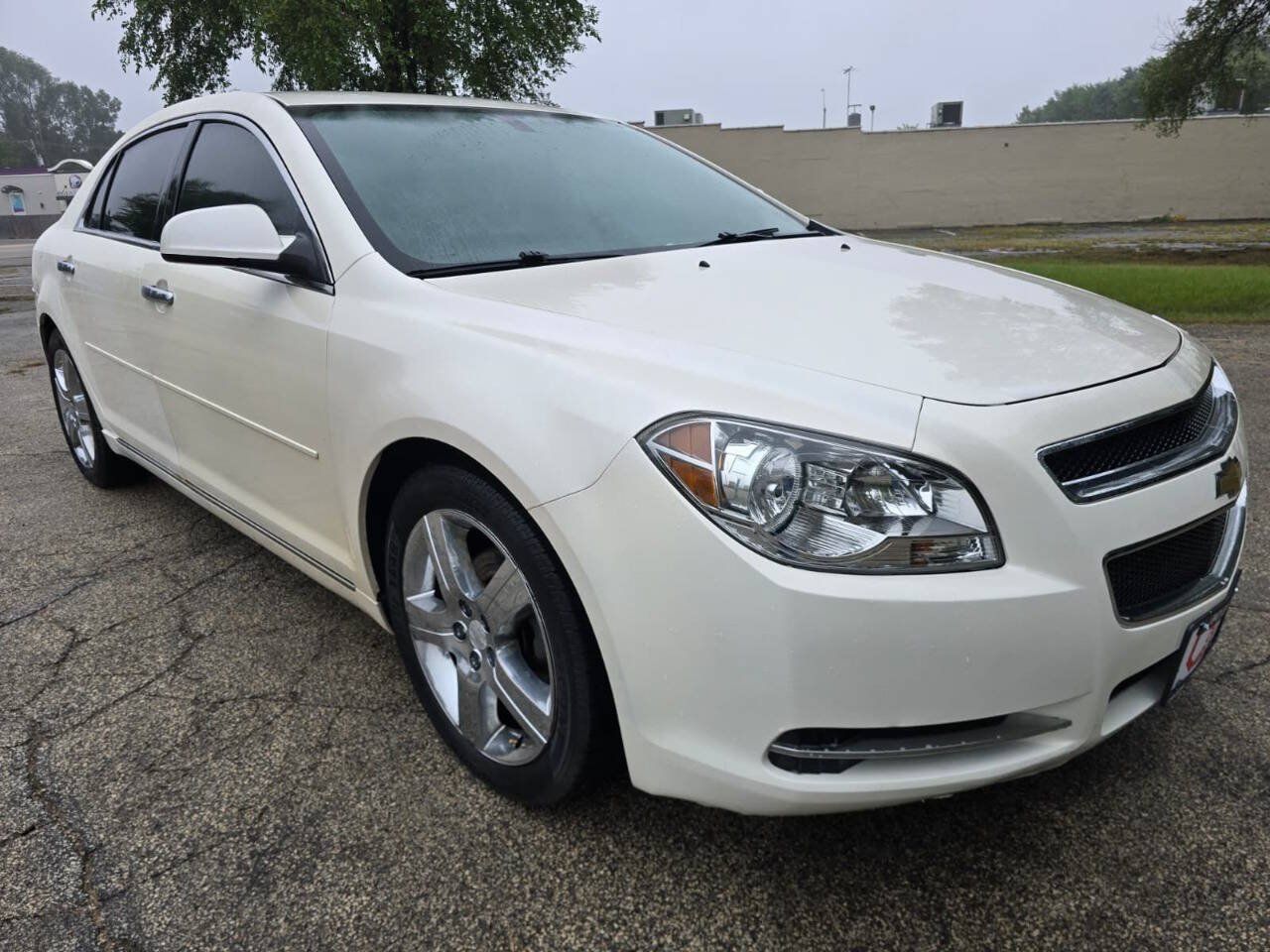 Used 2012 Chevrolet Malibu LT w/ 1LT All-Star Package FWD image 3
