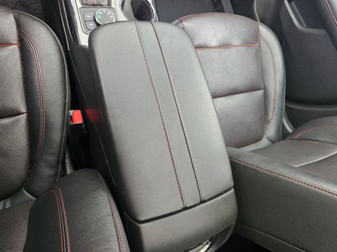 Used 2019 Chevrolet Blazer RS AWD/4WD image 29