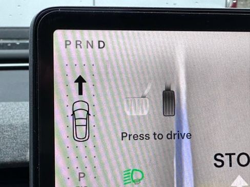 Used 2024 Tesla Model 3 AWD/4WD image 14