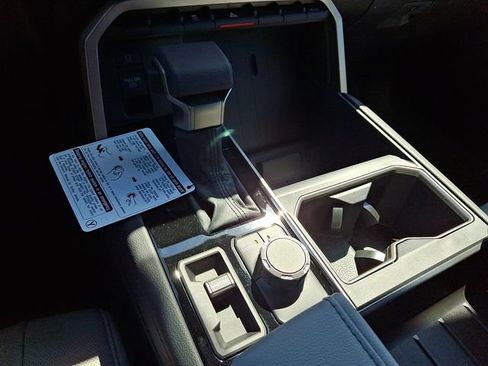 New 2026 Toyota Tundra Limited AWD/4WD image 7
