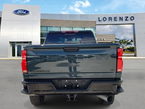 Used 2025 Chevrolet Silverado 2500 LT w/ Trail Boss Package AWD/4WD image 6
