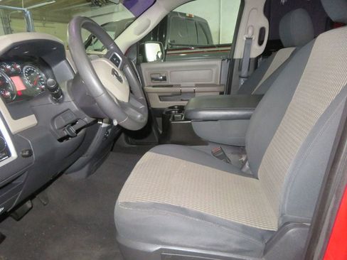Used 2010 Dodge Ram 1500 Truck SLT image 18