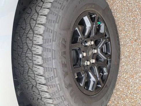 Used 2025 Ford F150 STX AWD/4WD image 10