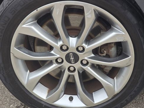 Used 2017 Lincoln MKC Select w/ Select Plus Package image 10