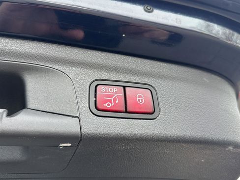 Used 2020 Mercedes-Benz GLE 350 4MATIC w/ 3rd Row Seat Package image 37