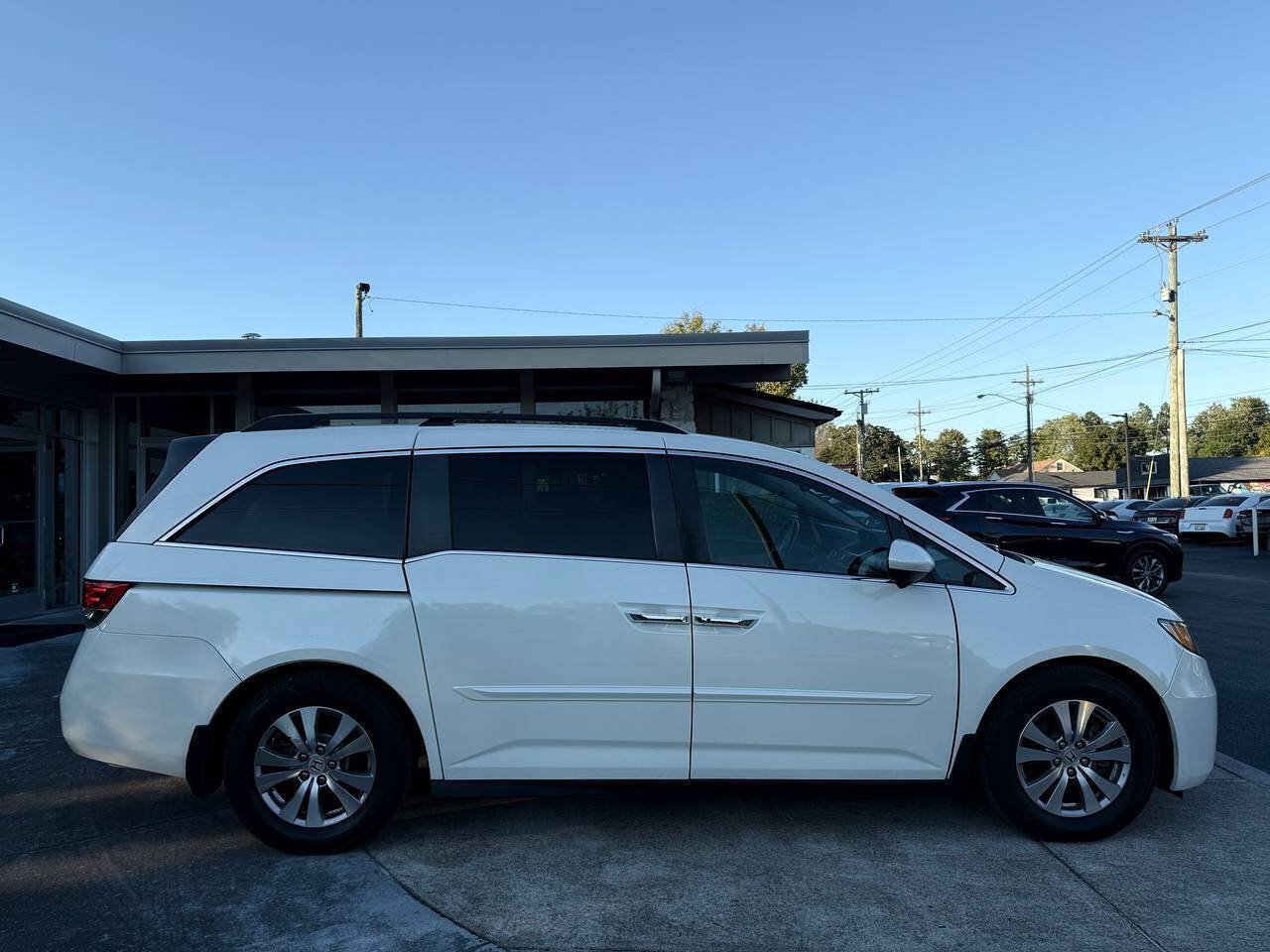 Used 2016 Honda Odyssey EX-L image 6
