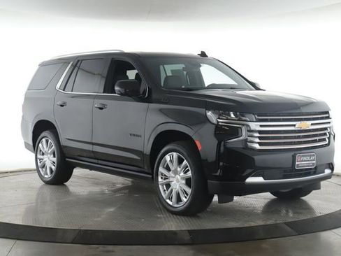 Used 2024 Chevrolet Tahoe High Country w/ Premium Package AWD/4WD image 2