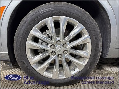 Used 2024 Cadillac XT6 Premium Luxury w/ Technology Package FWD image 10