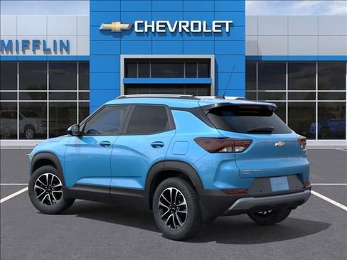 New 2026 Chevrolet TrailBlazer LT w/ LT Cold Weather Package AWD/4WD image 3