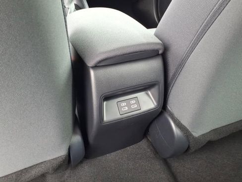 Used 2026 Toyota Corolla LE FWD image 8