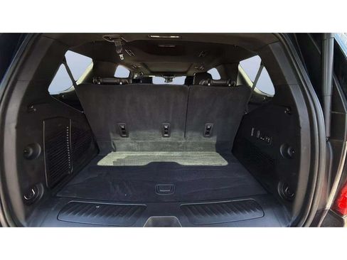 Used 2021 GMC Yukon SLT w/ SLT Luxury Plus Package AWD/4WD image 26