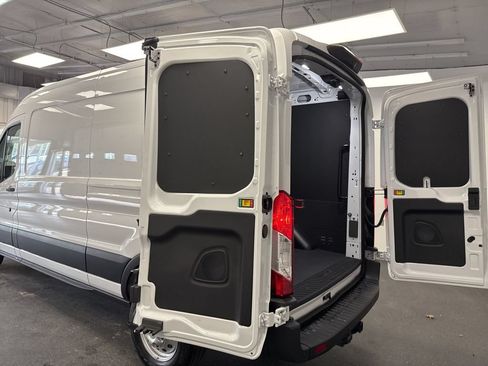 New 2026 Ford Transit 250 148 Medium Roof Extended AWD w/ Load Area Protection Package image 23