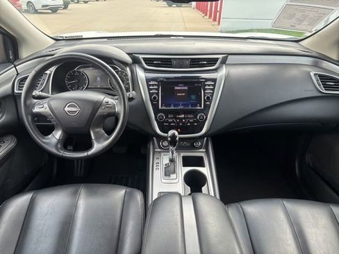 Used 2023 Nissan Murano SV FWD image 10