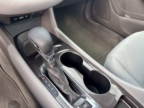 Certified 2023 Chevrolet Malibu LS image 25