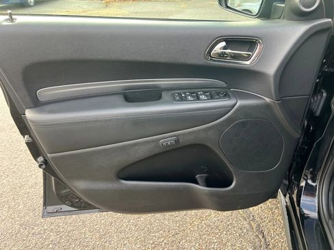 Used 2019 Dodge Durango R/T w/ Technology Group image 28