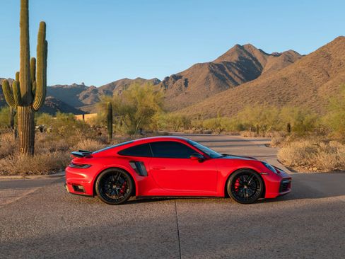 Used 2021 Porsche 911 Turbo S AWD/4WD image 21