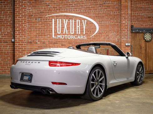 Used 2013 Porsche 911 Carrera S image 10