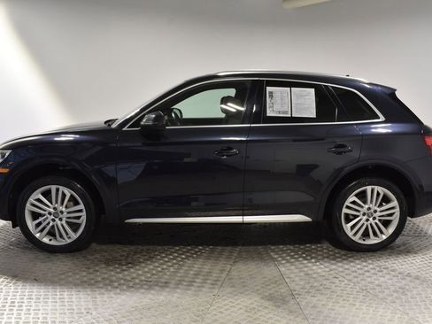 Used 2019 Audi Q5 2.0T Premium Plus w/ Premium Plus Package image 2