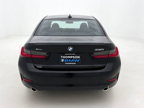 Used 2020 BMW 330i xDrive Sedan w/ Driving Assistance Package image 8