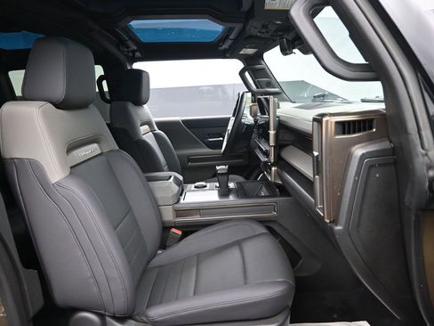 Used 2024 GMC Hummer EV 3X w/ Extreme Off-Road Package image 32