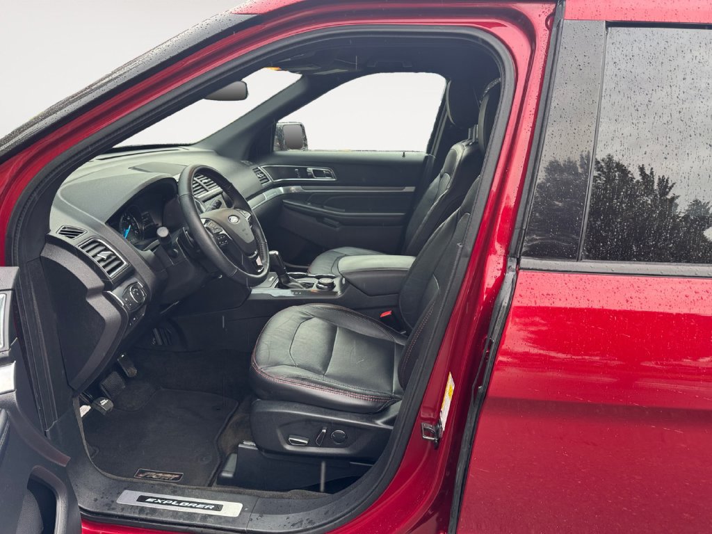 Used 2018 Ford Explorer Sport AWD/4WD image 11