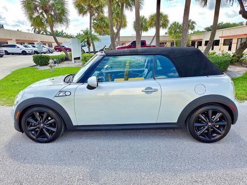 Used 2013 MINI Cooper S FWD image 6