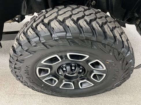 Used 2023 Ford F350 Platinum AWD/4WD image 18