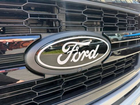 Used 2026 Ford F150 Lariat w/ Equipment Group 502A High AWD/4WD image 34