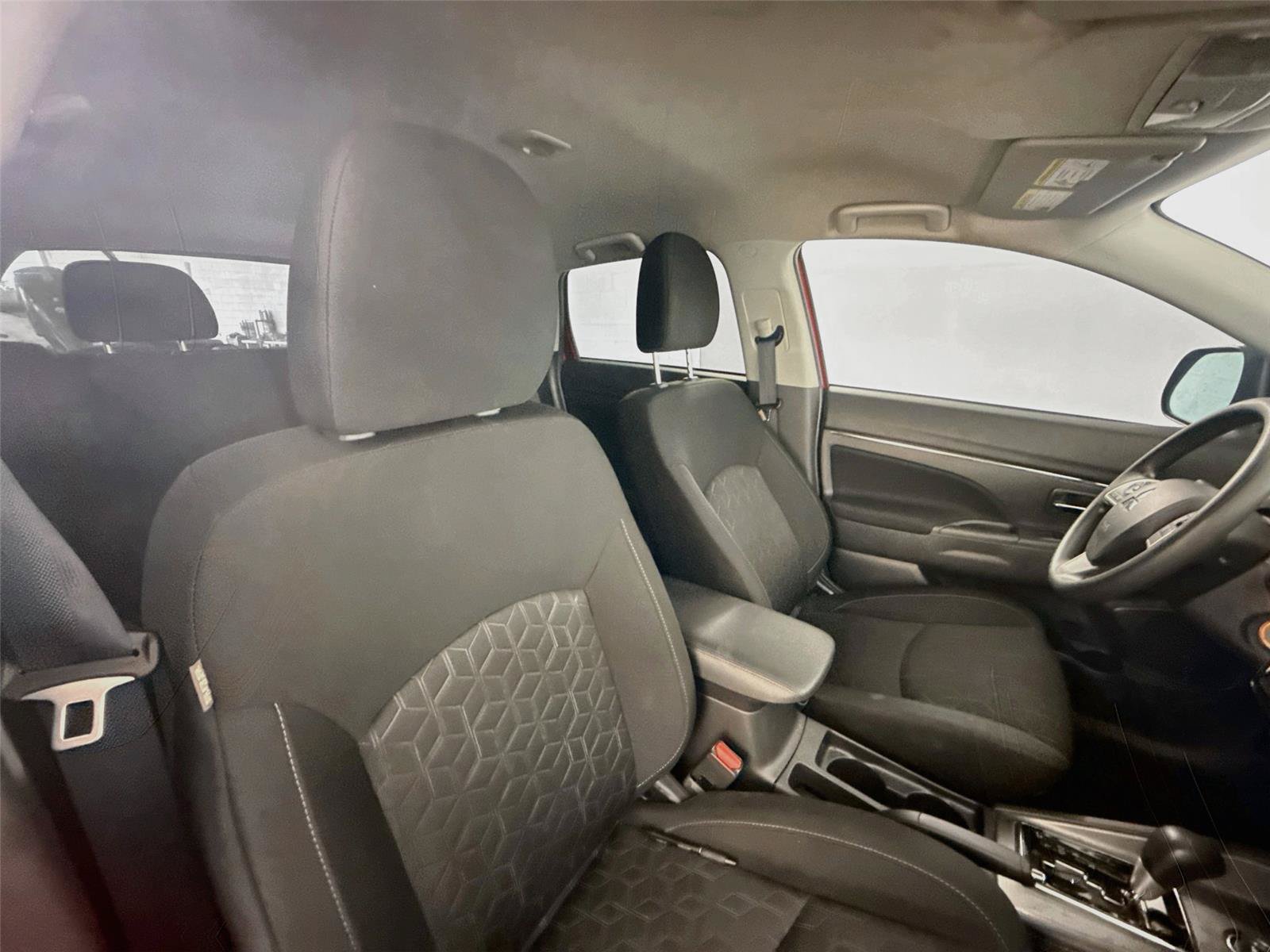 Used 2026 Mitsubishi Outlander Sport ES AWD/4WD image 14