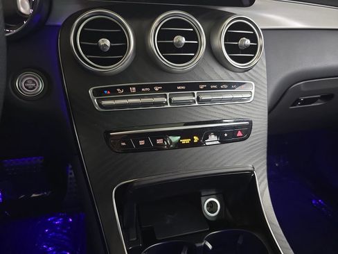 Used 2021 Mercedes-Benz GLC 43 AMG 4MATIC image 26