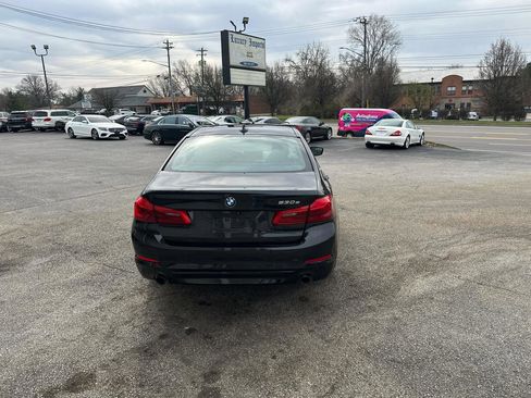 Used 2019 BMW 530e w/ Convenience Package RWD image 5