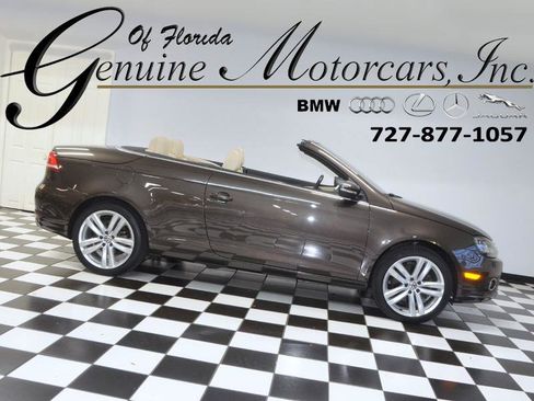 Used 2014 Volkswagen Eos Executive image 1