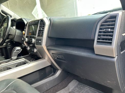 Used 2020 Ford F150 Platinum w/ Equipment Group 701A Luxury image 16