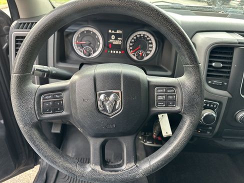 Used 2014 RAM 1500 Express image 14