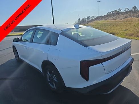 Used 2025 Kia K4 FWD image 11