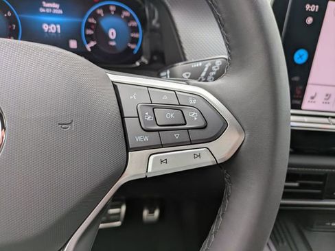 New 2026 Volkswagen Atlas Cross Sport SEL R-Line AWD/4WD image 30