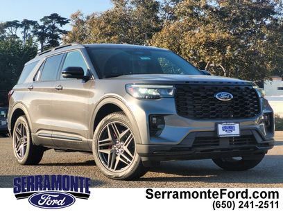 New 2025 Ford Explorer ST-Line w/ Premium Package