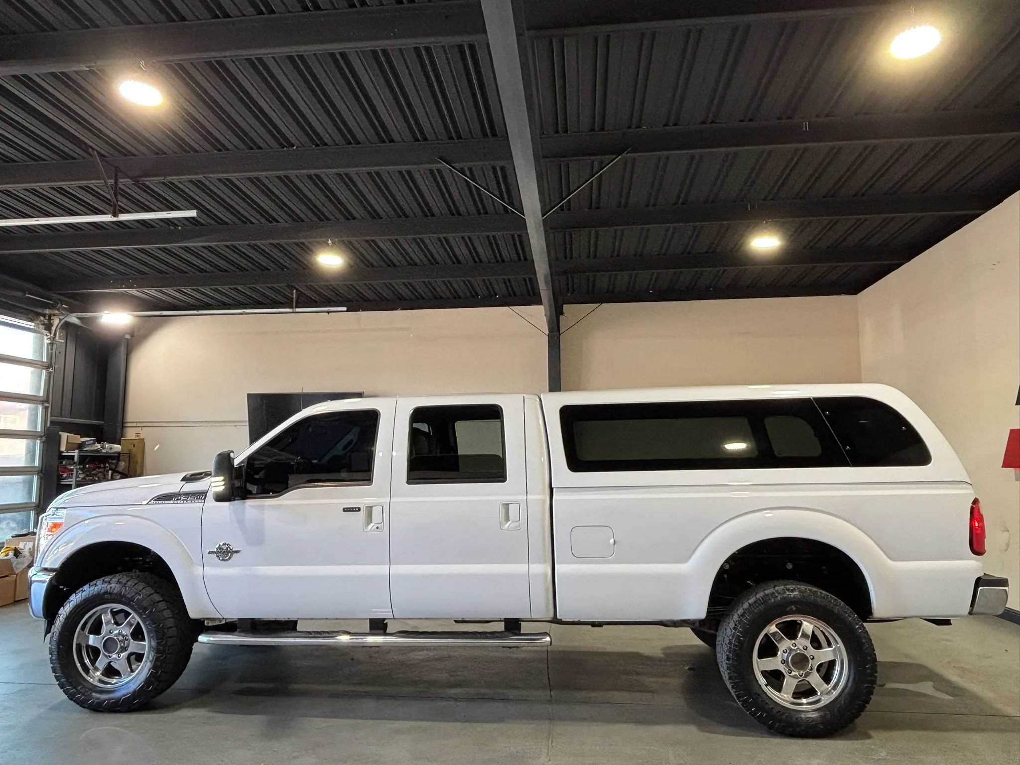 Used 2014 Ford F350 Lariat w/ Lariat Ultimate Package AWD/4WD image 5
