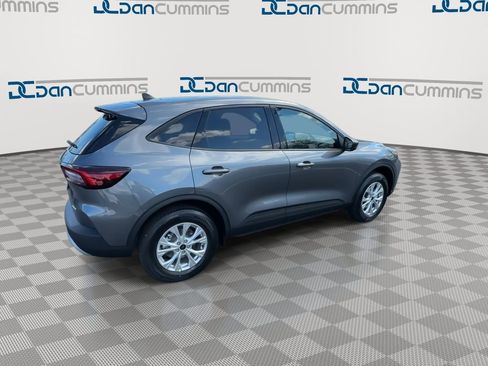 New 2026 Ford Escape Active w/ Cold Weather Package AWD/4WD image 8