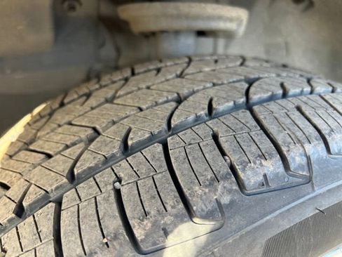 Used 2020 Jeep Renegade Sport w/ Sport Appearance Group image 13