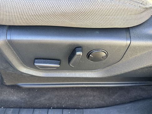 Used 2020 Ford F150 XLT w/ Equipment Group 302A Luxury image 15