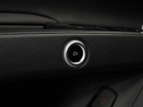 Used 2023 Maserati Grecale Modena image 38