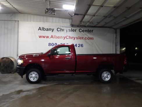 Certified 2022 RAM 2500 Tradesman AWD/4WD image 1