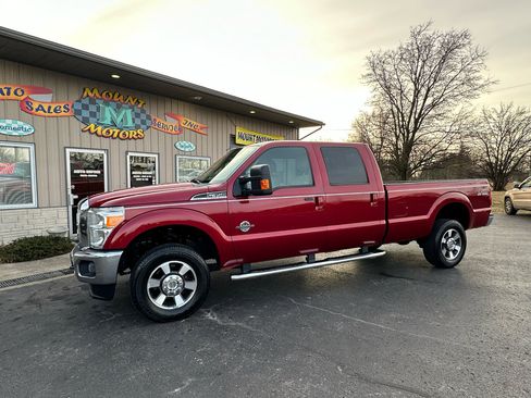Used 2014 Ford F350 Lariat w/ Lariat Interior Package image 12